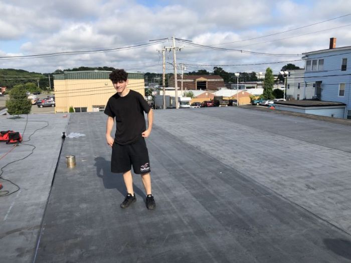 Rapid response roofing contractors